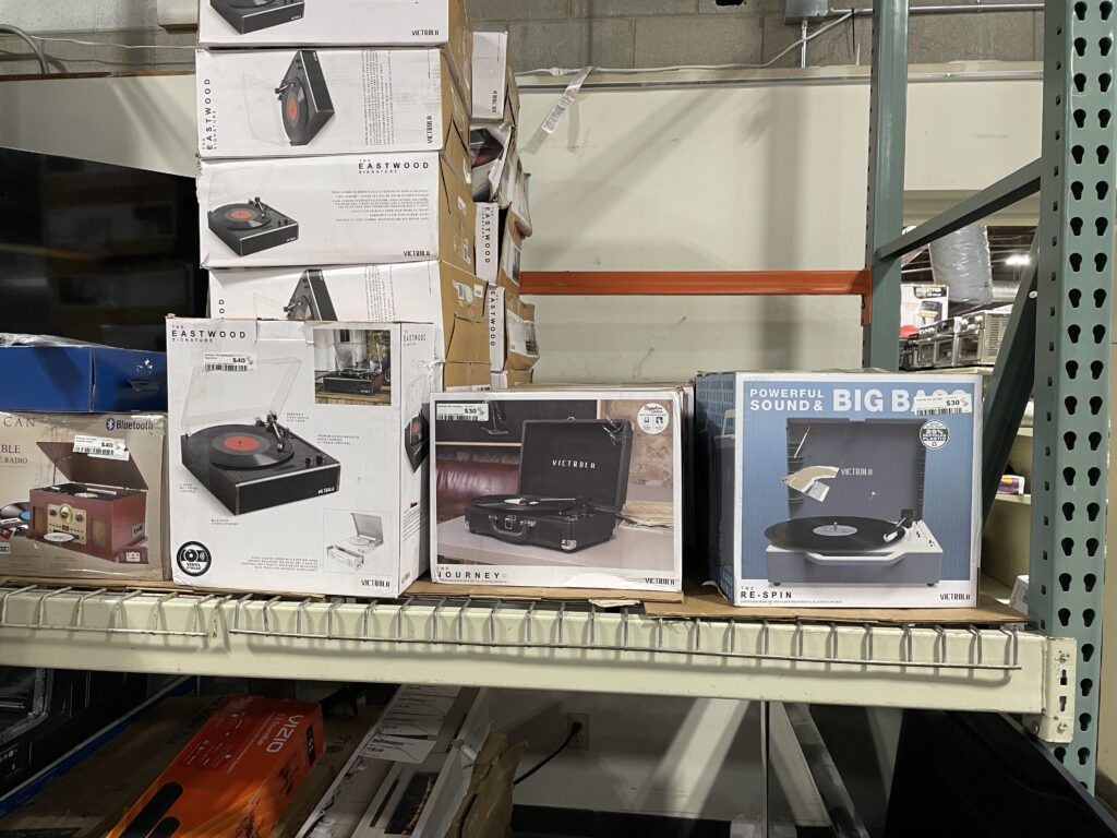 Victrola Re-Spin, Journey & Eastwood Signature: Which Record Player Is Right for Your Vinyl Collection?